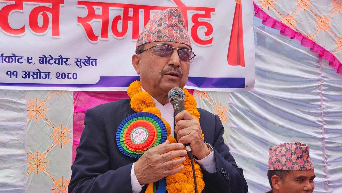 कर्णालीलाई विकसित प्रदेश बनाउने गरी काम भइरहेको छ : कार्यवाहक प्रधानमन्त्री खड्का